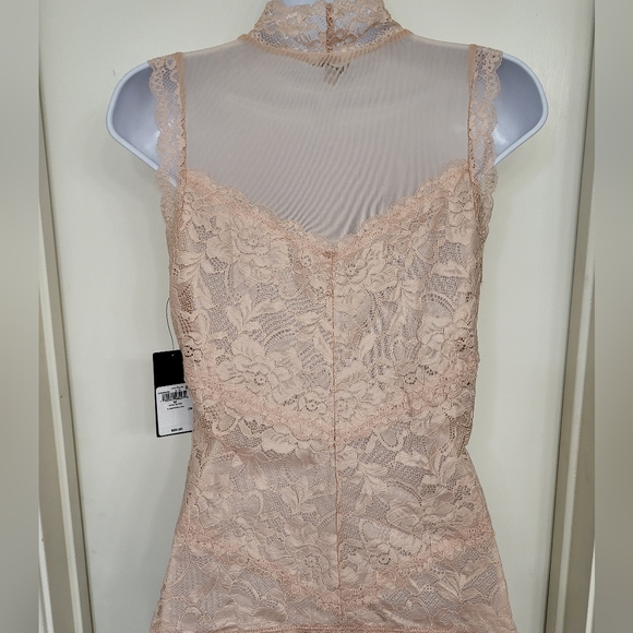 Guess Lace Top - Picture 5 of 5